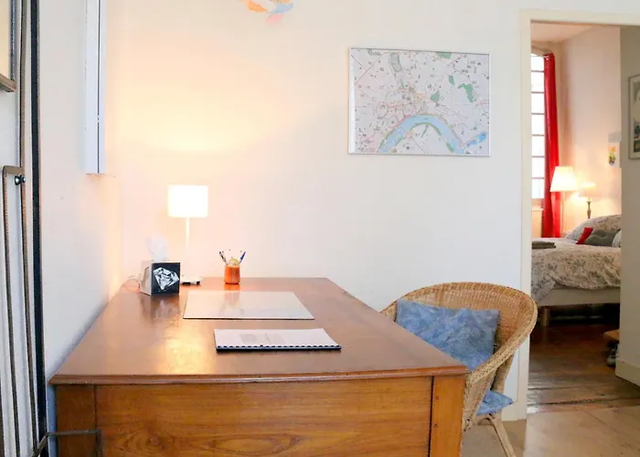 Key To Bordeaux - Fairytale View, 2 Bd + Elevator