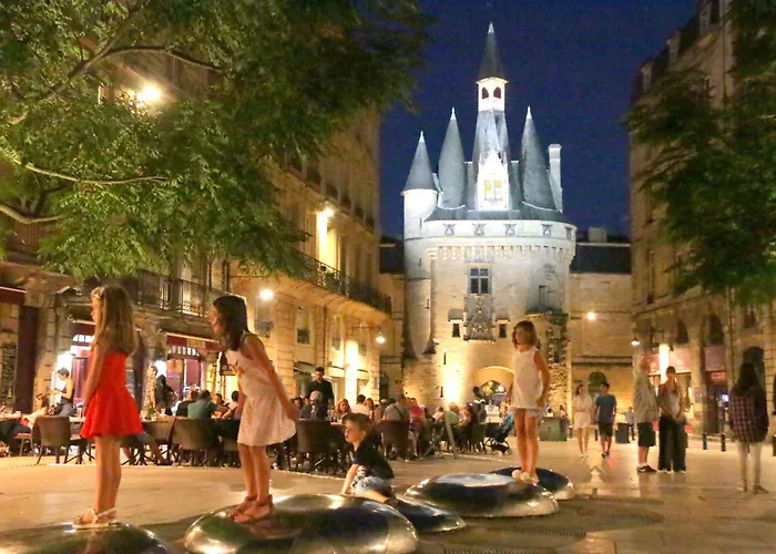 Key To Bordeaux - Fairytale View, 2 Bd + Elevator